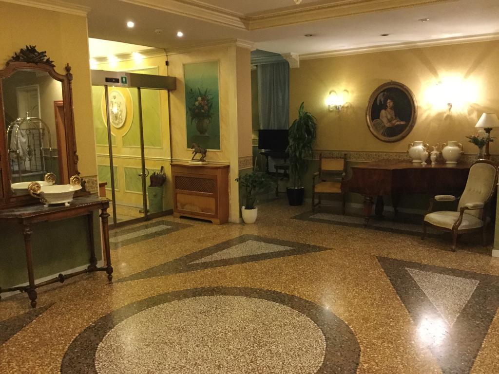 Hotel Bentivoglio Residenza D'Epoca Exterior photo